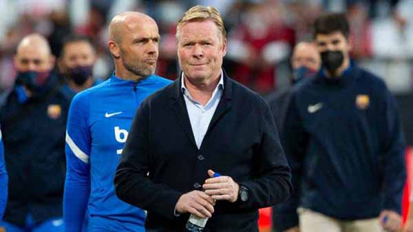 Barcelona sa thải HLV Koeman