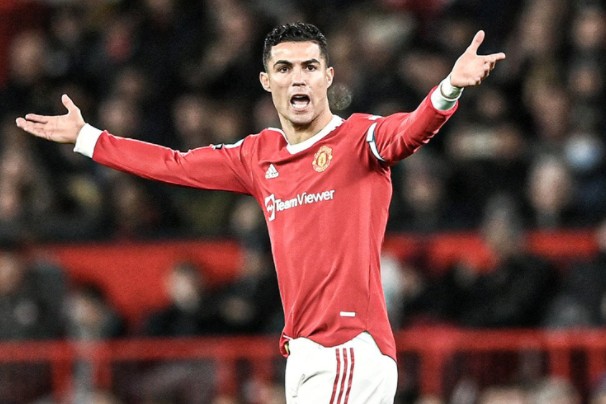 Ronaldo dứt áo ra đi nếu MU không có vé C1