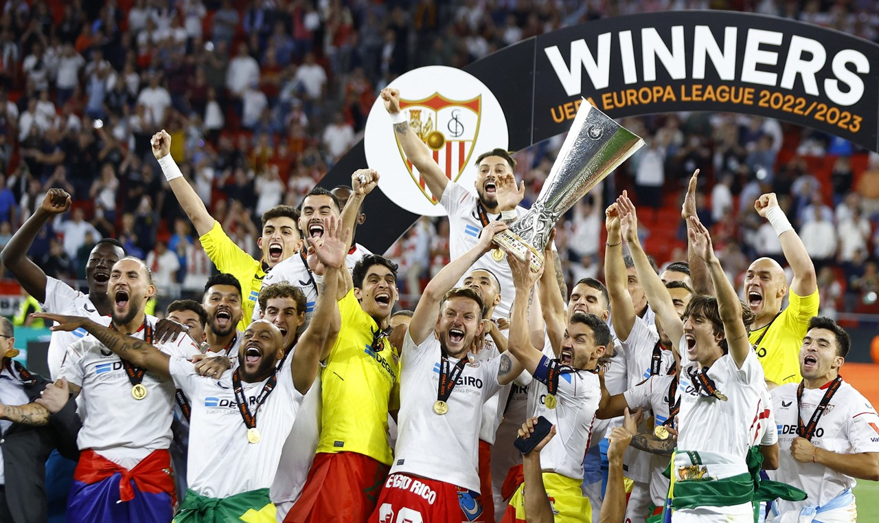 Sevilla vô địch Europa League lần thứ 7