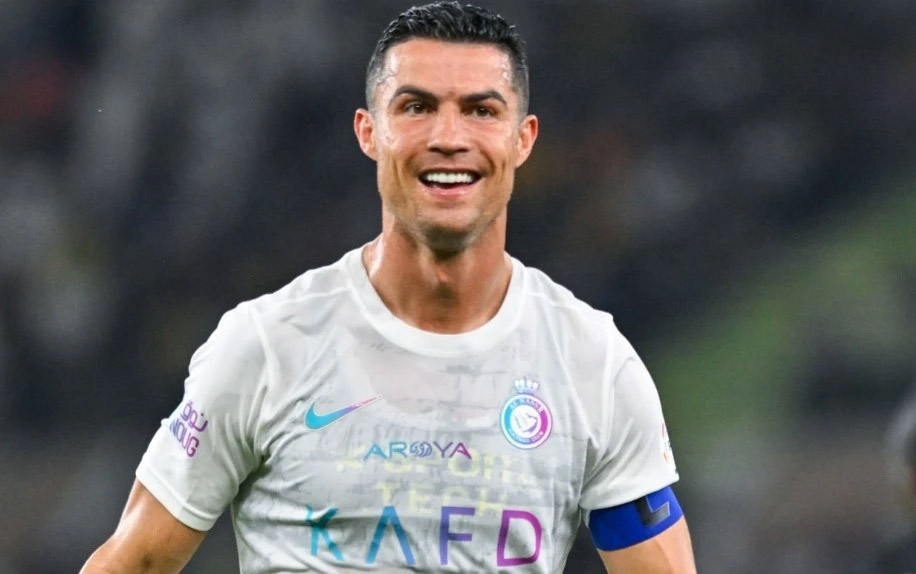 CĐV Trung Quốc hồi hộp chờ Ronaldo