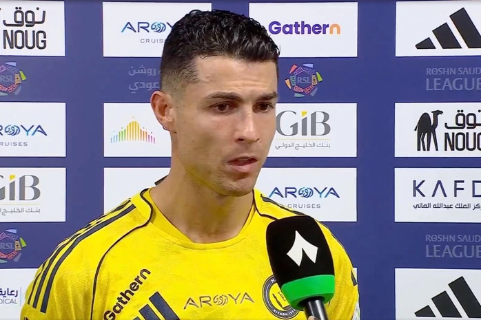 Ronaldo phá vỡ im lặng sau “nổi loạn”, chốt tương lai