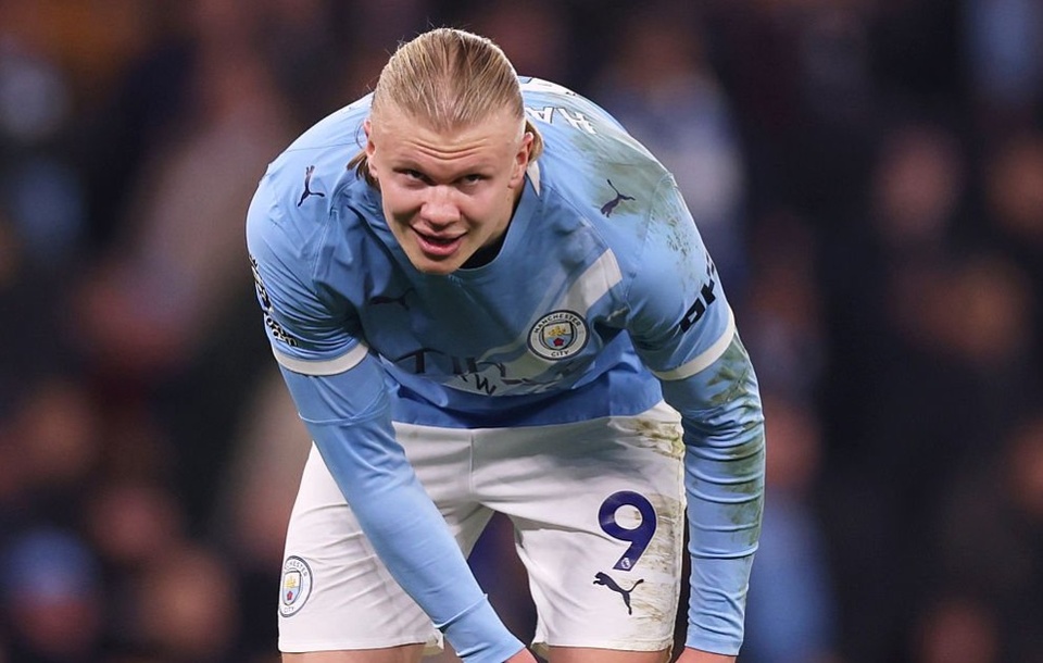 Man City gục ngã, cuộc đua vô địch dần ngã ngũ