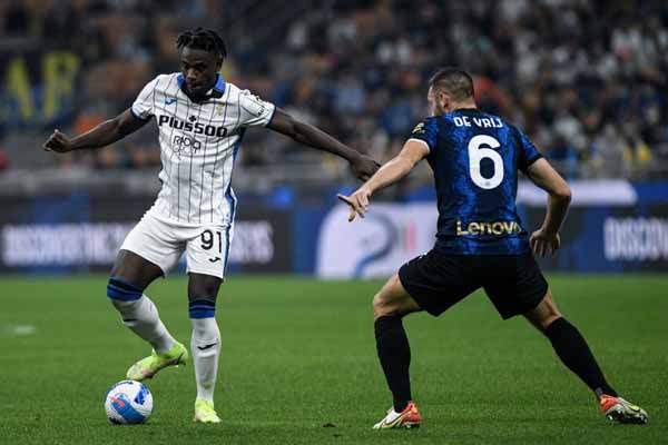 Inter Milan lỡ cơ hội lên đầu bảng Serie A