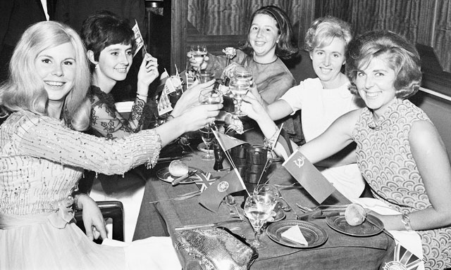 Có gì chưa biết về nguồn gốc của khái niệm 'WAGs'?